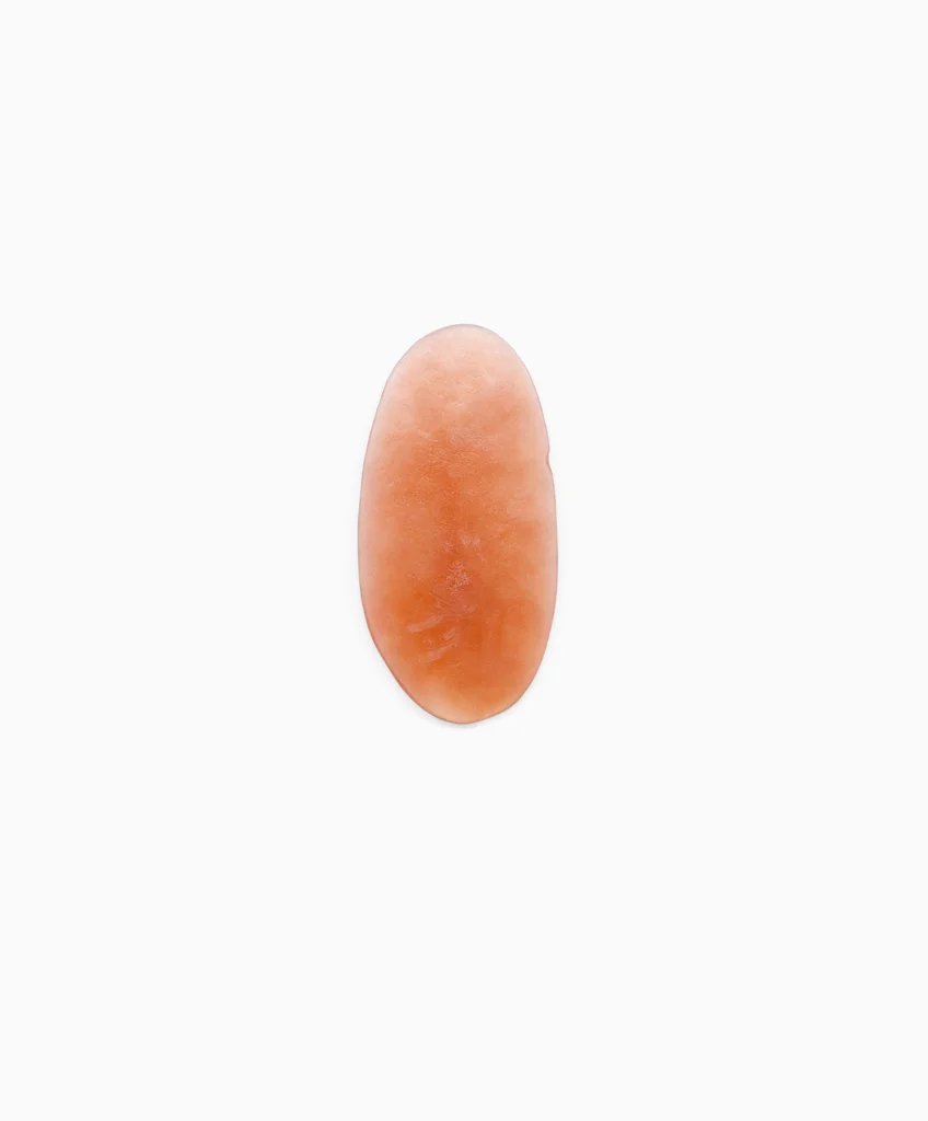 구본창 〈Soap〉 연작 - 오래 써서 닳고 색이 바랜 비누